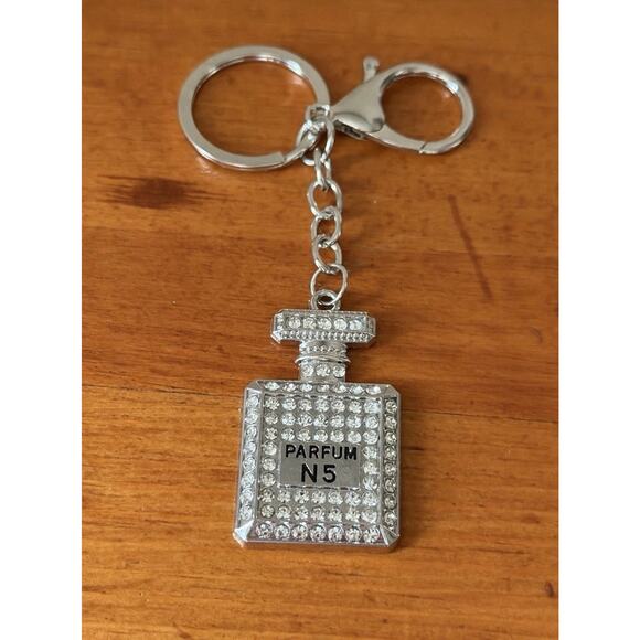 Parfum N°5 Rhinestone Perfume Bottle Keychain Bling Bag Charm Gold & Silver NWOT - Picture 8 of 13